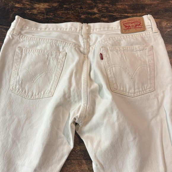 White 501 ct size 29 jeans distressed - Picture 10 of 16